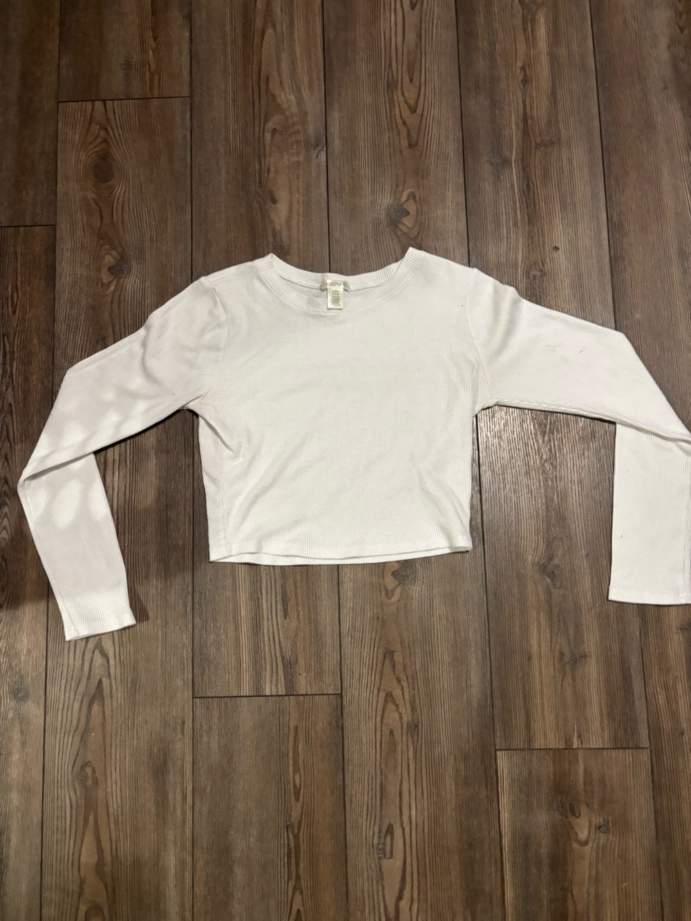 Bozzolo Lightweight White Crewneck Knit Sweater